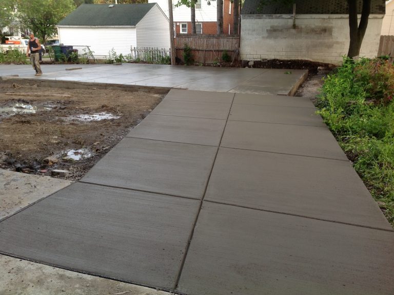 Concrete garage Pad & Driveway South Buffalo | Concrete Driveways ...