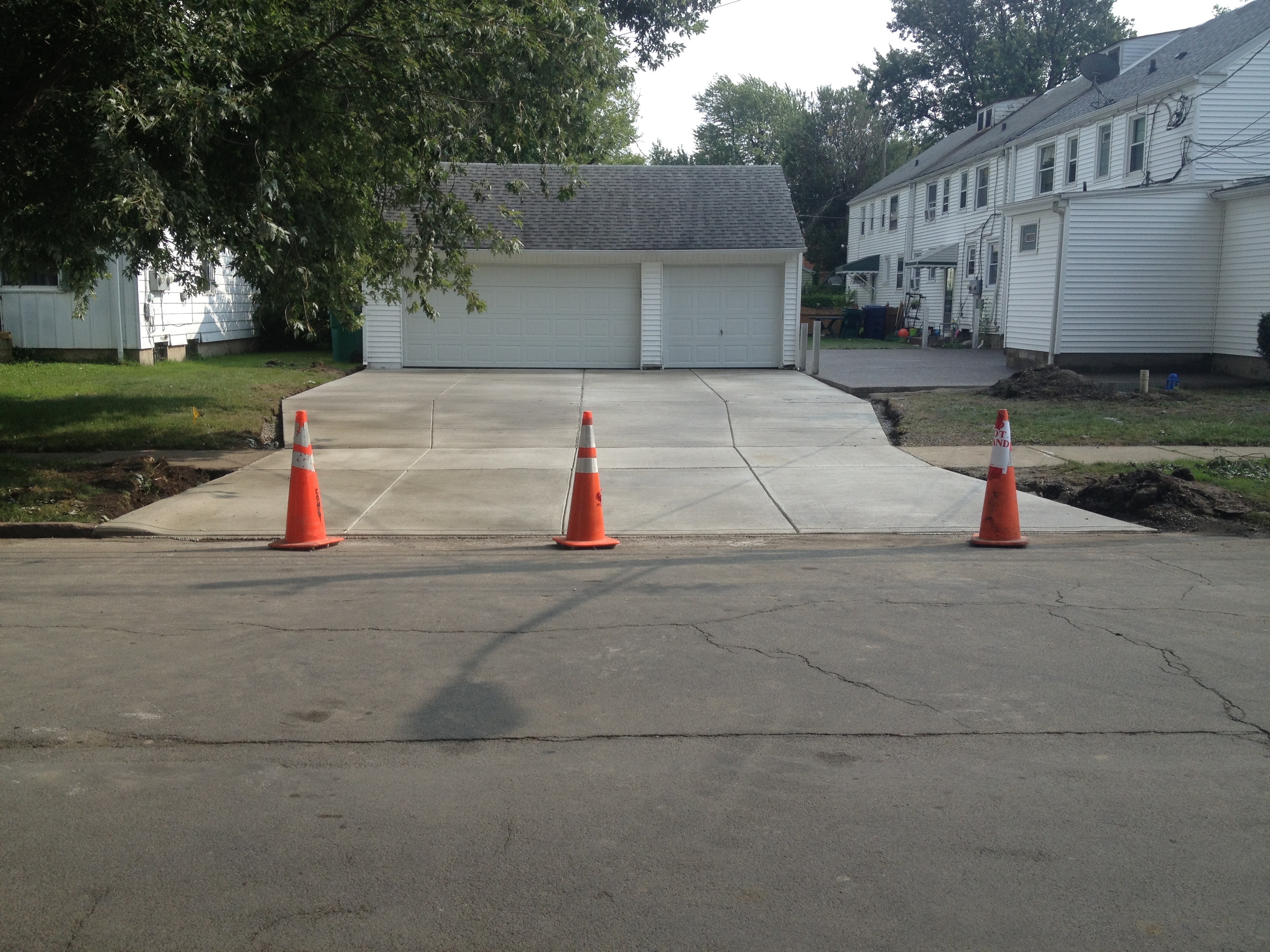 Concrete Driveway & Exposed Aggregate Patio -South Buffalo